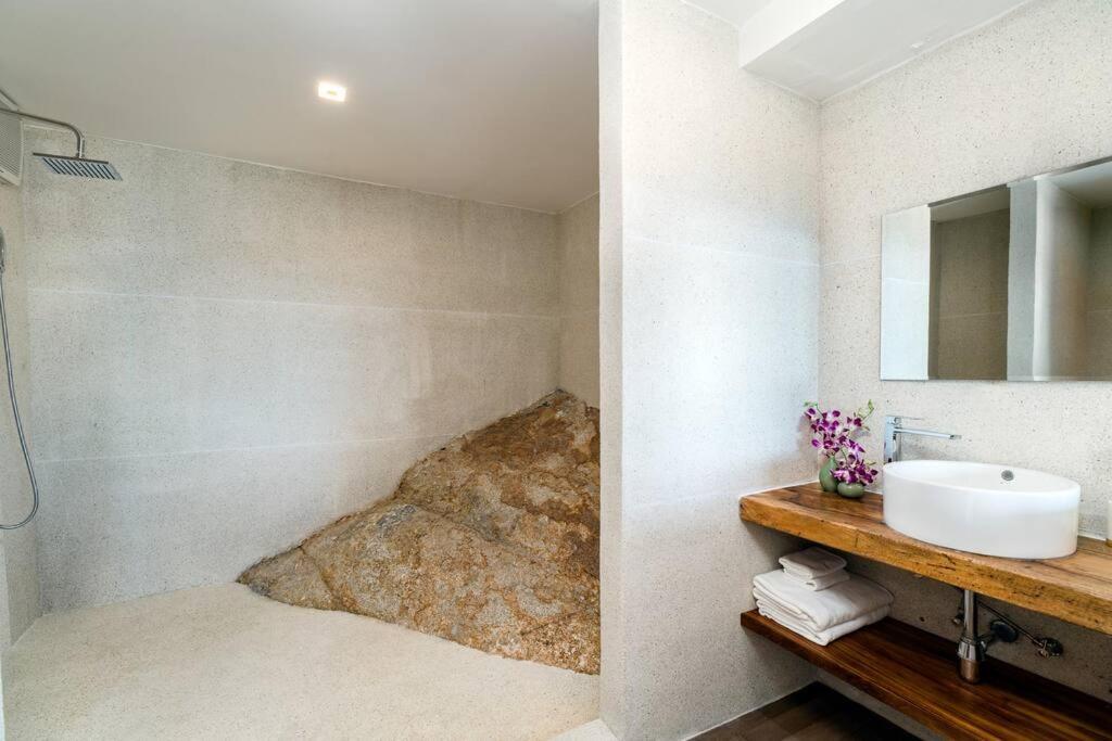 Villa Moana Panoramic Sunrise Ocean View 3br Samui *